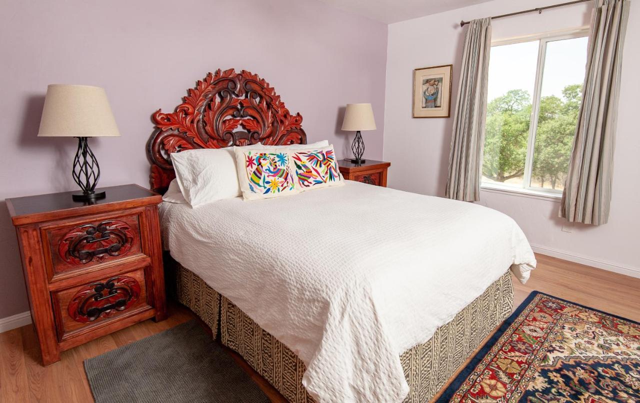 Posada Mariana Bed And Breakfast Catheys Valley Extérieur photo