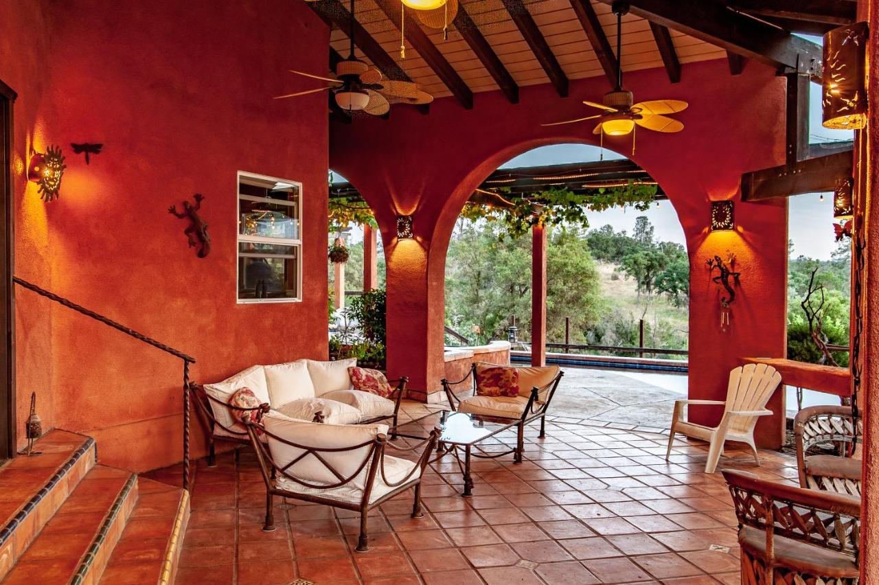 Posada Mariana Bed And Breakfast Catheys Valley Extérieur photo