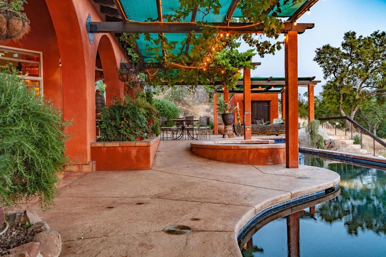 Posada Mariana Bed And Breakfast Catheys Valley Extérieur photo